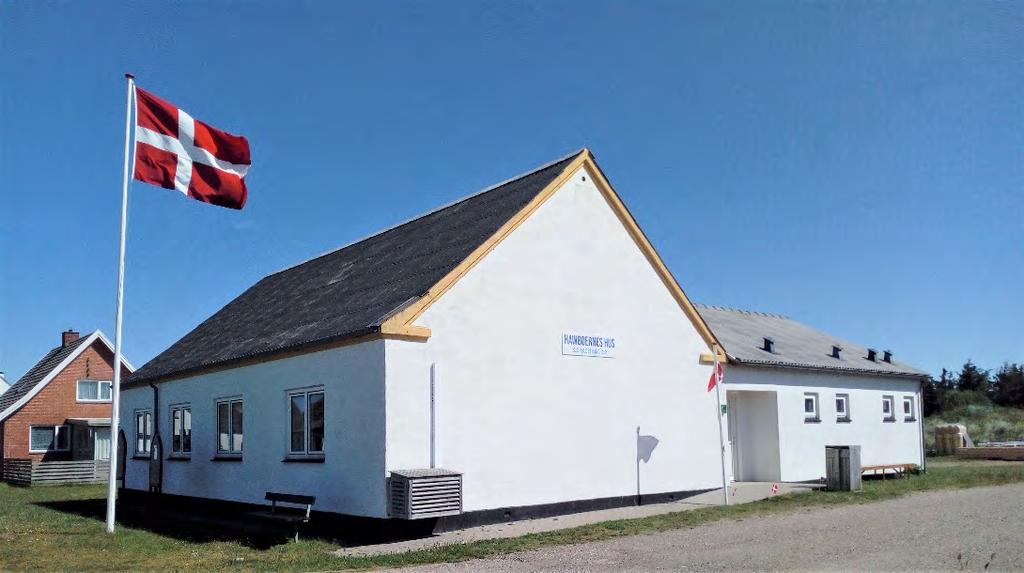 Masterplan 2018-2030 5.3 Kirke, foreningsliv og samvær Kirke hører under Tømmerby sogn og er en aktiv kirke, hvor der med mellemrum holdes gudstjenester.