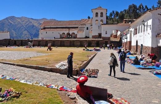 4. oktober 2019 Cusco Ollantaytambo Morgenmad på hotel Oplevelsestur fra Cusco til Ollantaytambo Privat tur med vores engelsktalende guide Fra lufthavnen