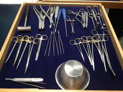 Standardisering af kirurgiske instrumenter Basisbakke Basisbakke