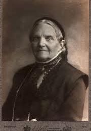 Jutta Bojsen-Møller (1837-1927) Højskoledatter, gift, 8 børn, formand for