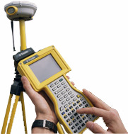 Kravspecifikation og instrumentvalg Figur 8.2: Trimble R8 GPS-modtager. [survey-solutions-scotland 05.01.