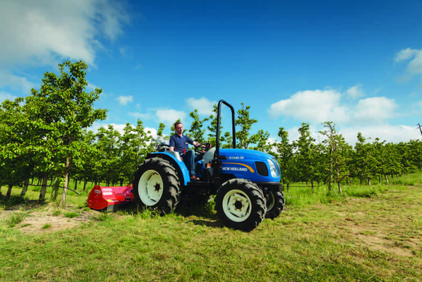 02 En traktorserie. En lang række anvendelsesmuligheder. New Holland er traktorspecialist med modeller udviklet til landbrugsdrift, kommunale opgaver og alt derimellem.