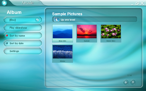 32 Album Med Acer Arcade kan du få vist digitale fotografier individuelt eller som et diasshow fra et drev på din computer.
