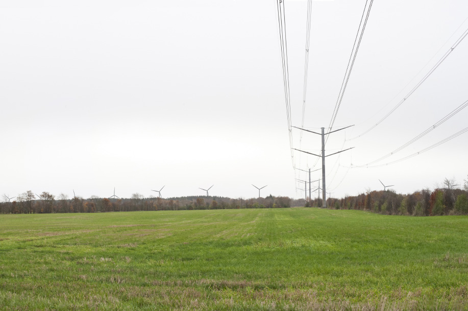 Redegørelse Bebyggelse og anlæg Vindmølleprojektet omfatter ti vindmøller med en totalhøjde på op til 130 meter.