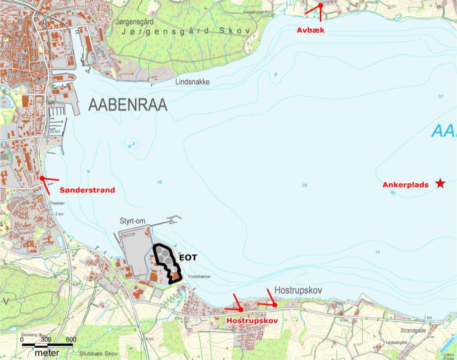 sydøst for olieterminalen ved Hostruphave og ved Avbæk nord for fjorden. Ankerpladsen og de tre fotostandpunkter fremgår af Figur 6-12.