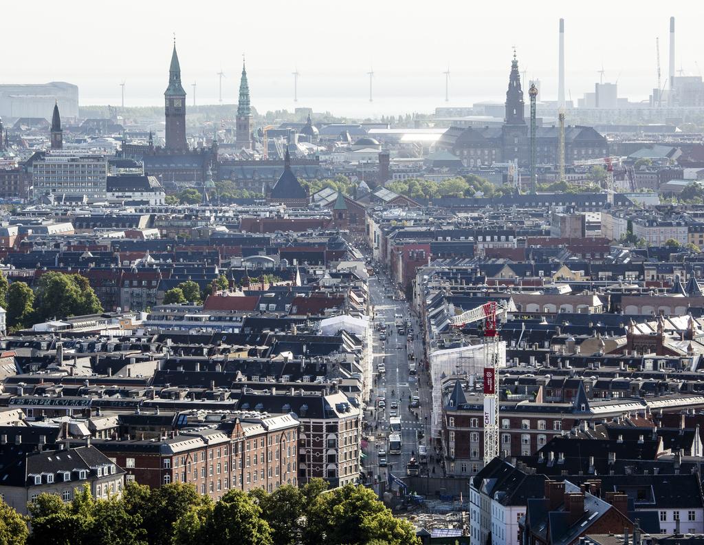 Carlsberg Byen er et levende bykvarter i hjertet af København I løbet af de næste otte til ti år bliver den historiske bryggerigrund forvandlet til et nyt kvarter i København, hvor moderne arkitektur