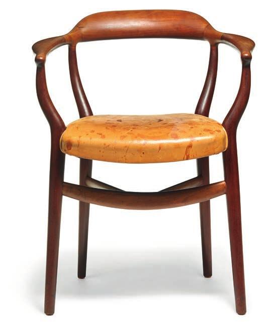 The FJ 44 chair is regarded as one of Finn Juhl s most important pieces.