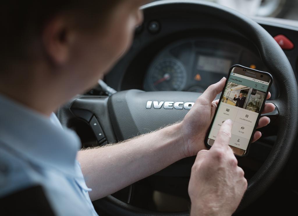 Dygtige leverandører Chaufførinformationen bliver digital - det betyder hurtigere kommunikation, mere visuel kommunikation og muligheder for at tilpasse informationen til den enkelte chaufførs