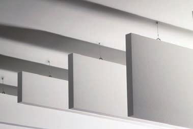 SPECTRAL BLADE systemet er ideelt i bygninger med højt til loftet. De lodrette bafler medvirker til at cirkulationen af luften i rummet ikke forhindres.
