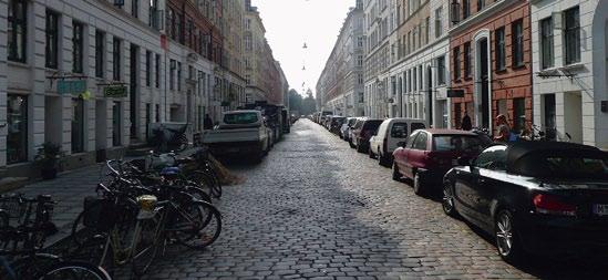 de herskende rockerbander. Men på fem år har gadens identitet fået et helt nyt image som et af Københavns hippe bykvarterer.
