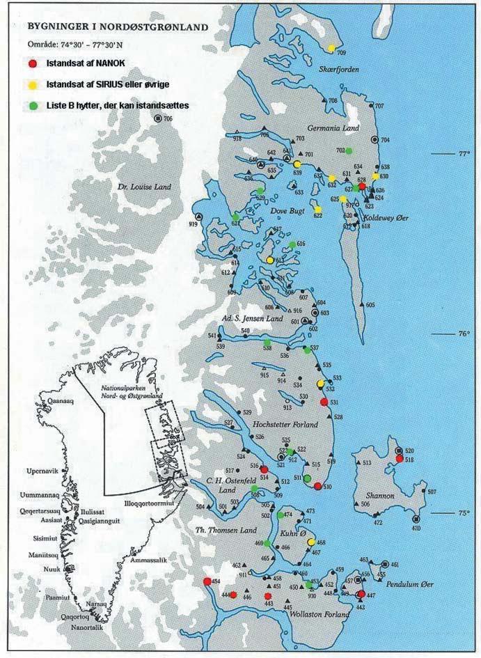 Kortet viser vedligeholdelsesstatus for de gamle hytter, huse og stationer i Nordøstgrønland. Lokaliteter markeret med rødt eller gult kan forventes at være i nogenlunde brugbar stand.