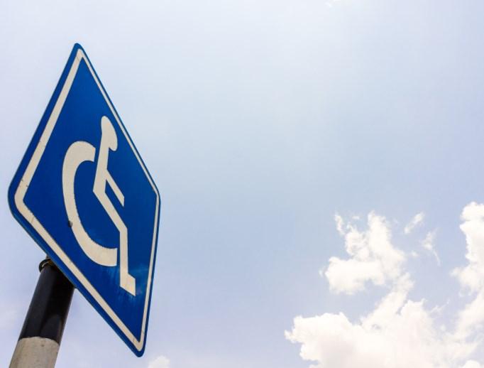 handicapkørsel eller ved at benytte et el-køretøj. En afgørelse gives skriftligt. Klagemulighed Der kan klages over en afgørelse inden 4 uger fra modtagelse af afgørelsen.