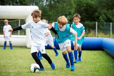 Uge 27 Fodboldskole - Hillerød Fodbold Send dit barn på en aktiv og sjov sportsferie fyldt med fede oplevelser.