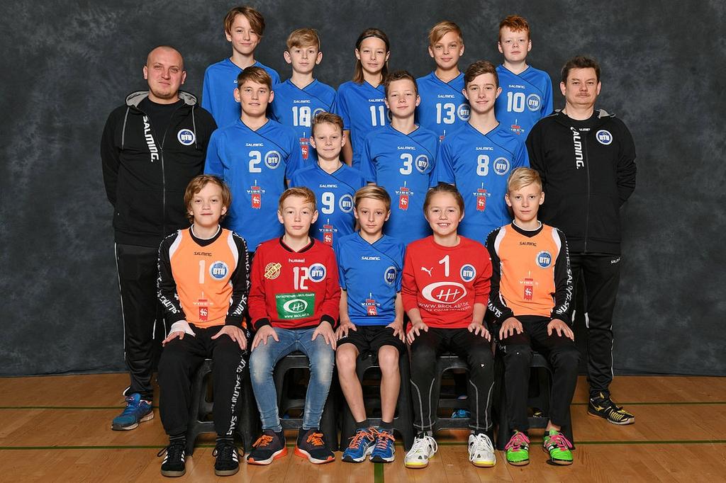 Sport, Leg & Fællesskab Ungdomsberetning U12 Drenge med trænere 2017/2018.