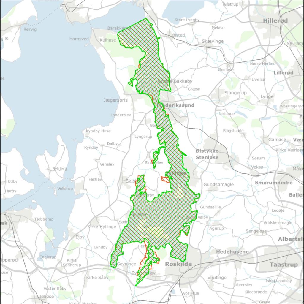 Figur 7. H120 Roskilde Fjord. Den orange skravering viser de berigtigede grænser for habitatområdet, og den grønne skravering angive høringsforslagets afgrænsning. Dvs.