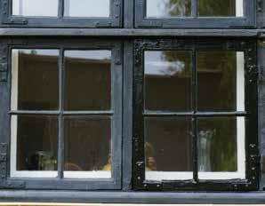af vinduestræet 4 Dækker de rådskadede dele over 50 % af vinduet, kan det nok ikke betale sig at reparere Total istandsættelse Udskiftning med nyt vindue i samme kvalitet, ud formning og detaljering