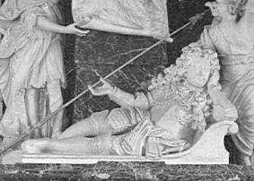 Selve monumentet viser den afdøde liggende henslængt med en pegende gestus mod hustruens portræt og omgivet af fire gudinder.