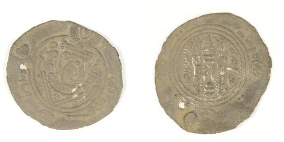 ASR 1375x171, Gl. Hviding: Sassanidisk sølvdrakme, vikingetid.