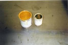 Endoprene 880 er en polyuretan baseret coating, to-komponent og fri for opløsningsmidler, som kan påføres vha. pensel eller spatel. Fremgangsmåde 1. Skade og omgivende område skal være rent og tørt a.
