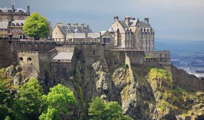 så resten af vejen er ned af bakke. 11 Edinburgh er en afslappet blanding af Skotlands meget smukke natur, et levende kulturliv, historiske charme og smukke bygninger.