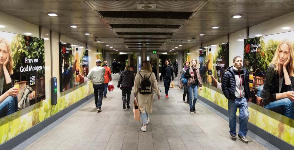 7.D Fuldfoliering af Transfertunnel Nørreport Transfertunnellen forbinder de mange passagerer, der skifter mellem metroen og S-tog, regional- og fjerntog fra DSB stationen
