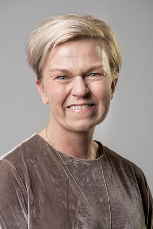 Birgit Jakobsen (KD) Næstformand Claus