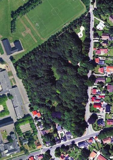 Plantage Allé Tværsigvej Park med faciliteter for mange aldersgrupper højere grad udgør et tilbud til skoleeleverne.