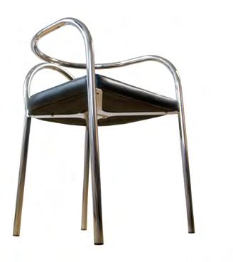 PH Stolen TIDLØS ELEGANCE I EEN STOL! PH Stolen er designet i 1932. Stolen er tidløs med dens nutidige look, dynamiske form og moderne udtryk.