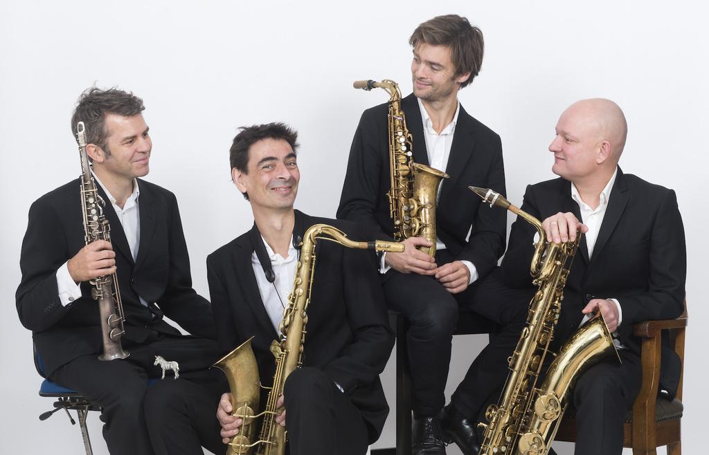 Saxofonkvartetten Saxopaths Saxofonkvartetten Saxopaths spiller og fortæller Målgruppe: Indskoling Genre: Klassisk, folkemusik, jazz, nordisk Kristoffer J.