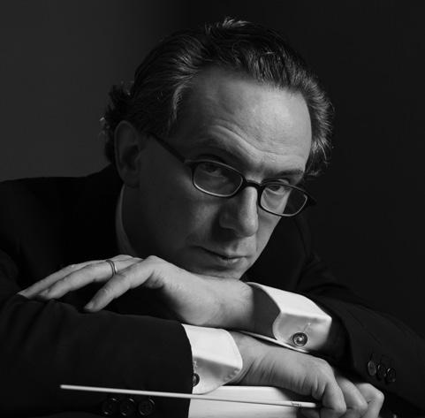 Dirigent DR Koncerthuset 2018/19 7 Dirigent Fabio Luisi Fabio Luisi har siden 2016 været chefdirigent for DR Symfoni- Orkestret.