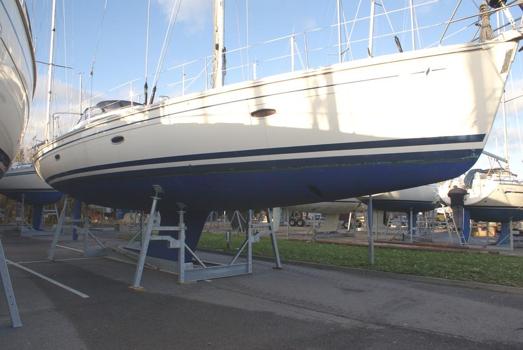 Mobile bådstativer Stativ type 18 Ton Ekstra ben for opsætning med mast kan bestilles til 6, 12 og 18 Ton Godkendt af førende forsikringsselskaber Anbefales til bådstørrelser fra 12 til 15 meter,