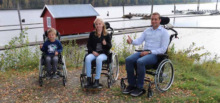 Markedets letteste komfortkørestol Swingbo VTi for børn, ungdom og voksne - Her er der tænkt kørestol på en ny og anderledes måde! Barn, ungdom eller voksen - Genialt konsept!