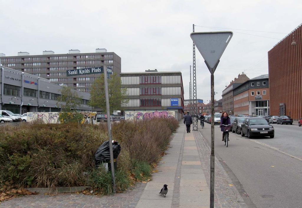 Skt. Kjelds Kvarter Syd er et tæt bebygget område uden pladser, der inviterer til ophold eller større rekreative områder. Det kommer bl.a. til udtryk i Østerbro Bydelsplan, hvor flere borgere efterspørger fælles opholdsmuligheder nord for Jagtvej.