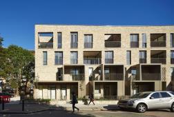 Court, London, UK Kontor: Alison Brooks Architects, London Arkitekter: