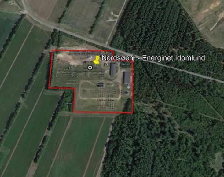 2.6.5 Vindmølletransformerstation Idomlund 220/400 kv vindmølletransformerstation ved Idomlund vurderes at kunne blive placeret i umiddelbar nærhed af den eksisterende Energinet ejede hovedstation,