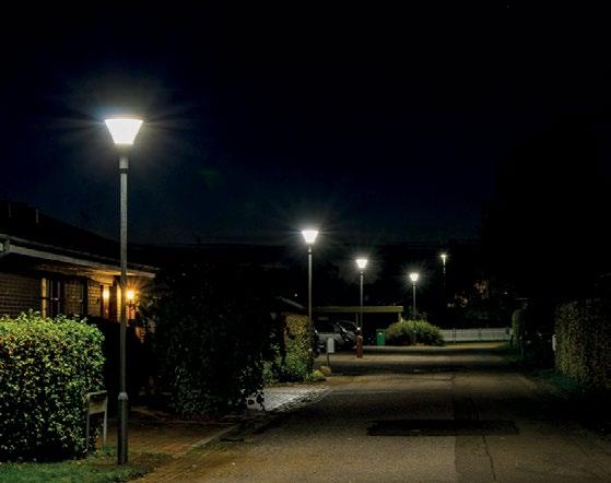 CASE: AARHUS KOMMUNE Aarhus Kommune har sat sig som mål at være CO2- neutral i 2030. Et stort skridt i planen er udskiftningen af 29.000 kviksølvlamper med LED-lamper i byens gadebelysning.