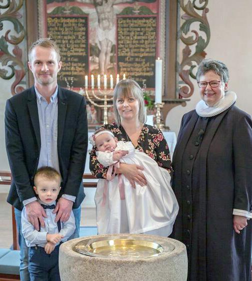 februar 2019 i Volstrup Kirke: Dåb af Viggo Schou Nørbjerg, søn af