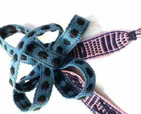 Håndvævede bånd kan bruges til alt fra stropper, nøgleringe og taskehanke til snørebånd, bælter, butterflies og hundesnore.