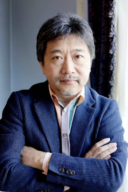 OM INSTRUKTØREN Hirokazu Koreeda er en instruktør, manuskriptforfatter og filmklipper, født i 1962 i Tokyo, Japan.