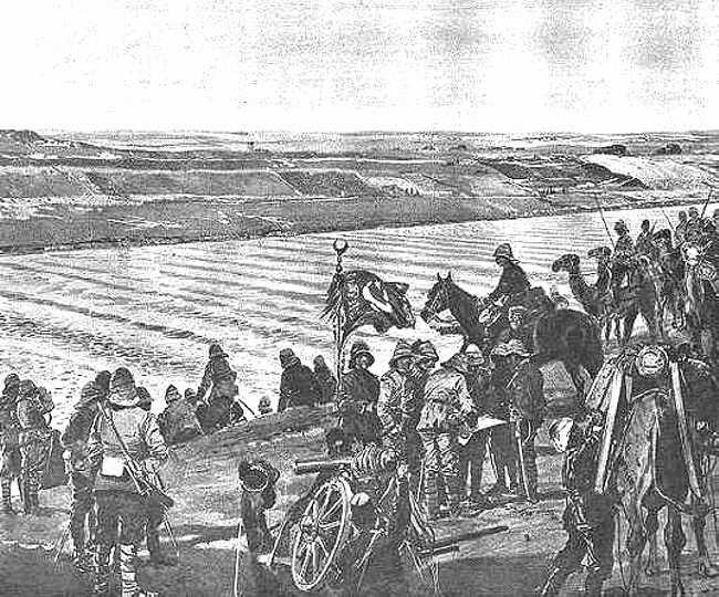 En samtidig gengivelse af det tyrkiske angreb på Suezkanalen i 1915 10).