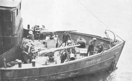 HMS DWARF og senere HMS CHALLENGER - opstillede og bemandede Nigerian Marine ved krigsudbruddet en hjælpeflåde bestående af lokale fartøjer fra Nigeria, der senere blev suppleret med erobrede tyske