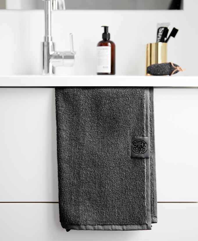 moms 699,- 400 Med lækre håndklæder kan du skabe et strejf af luksuriøs spastemning på
