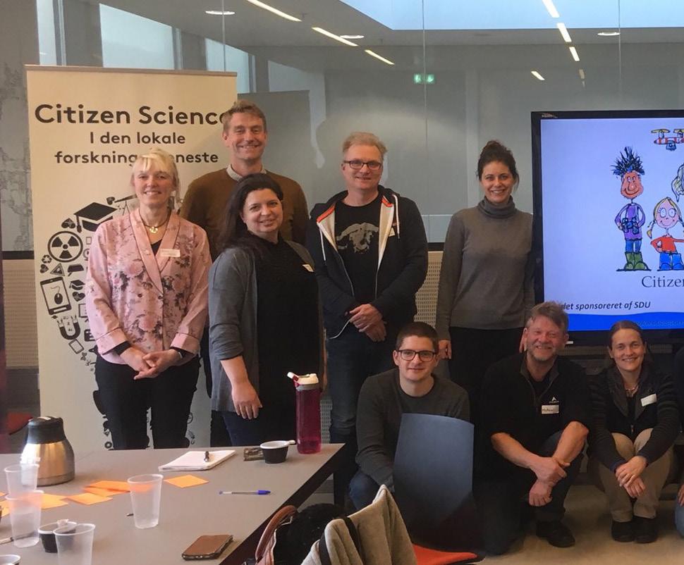 68 Deltagerne i mødet d. 1. februar 2019 på Syddansk Universitet Odense. Ligeledes er citizen science ikke forbeholdt de få, der måske er særligt interesserede i et bestemt emne.