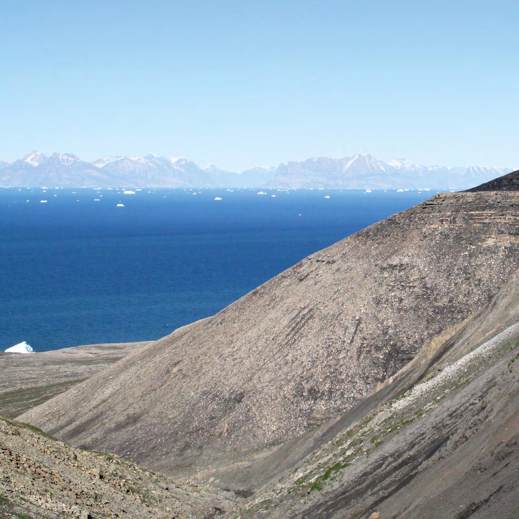 Nye studier af kildebjergartspotentialet på Nuussuaq Det har været kendt siden 1992, at der er olie, der siver op af undergrunden på Nuussuaq.