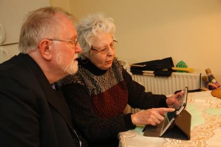 Når ældre lærer it - udfordringer og muligheder for god læring Ældre Sagen IT-kontaktperson møde
