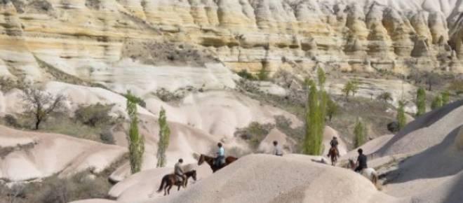 ridedage rundt i Kappadokien, en geologisk perle dannet gennem millioner af år.