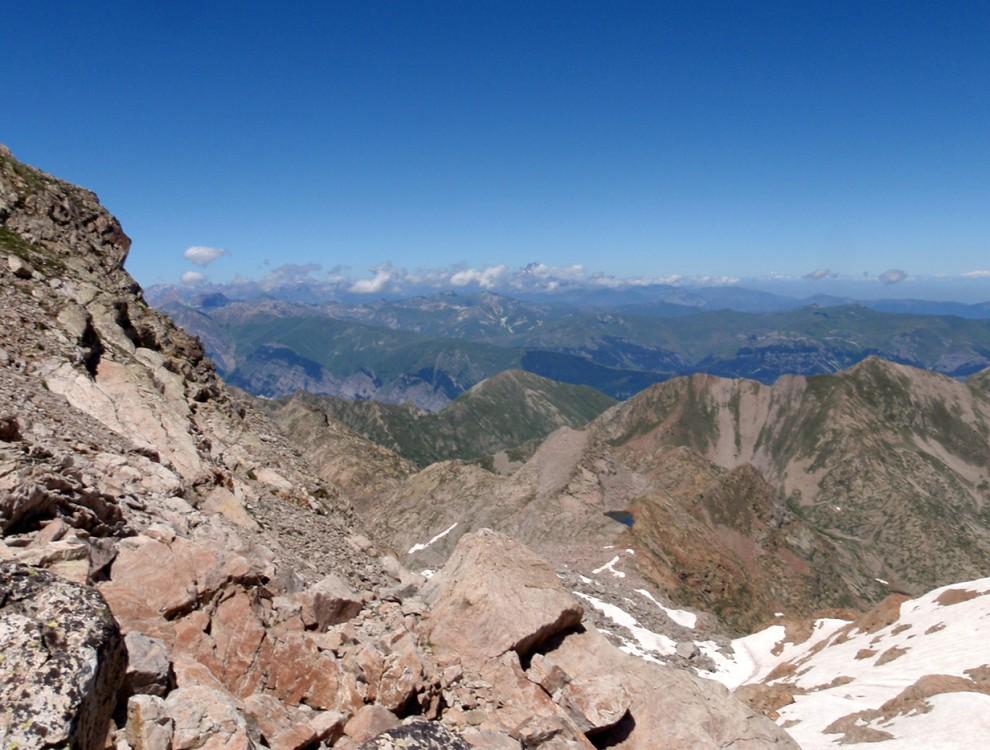 Her skal du vandre igennem et af Europas største fredede områder Parco Naturale delle Alpi Marittime.