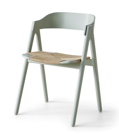 A chair with an elegant expression where the legs meet in an A.