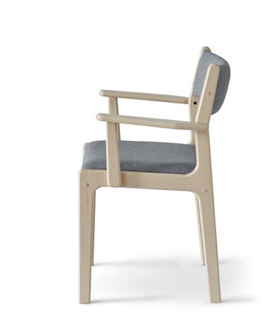 The chair is also avaliable with arm rest and with 2 castors & 2 gliders.