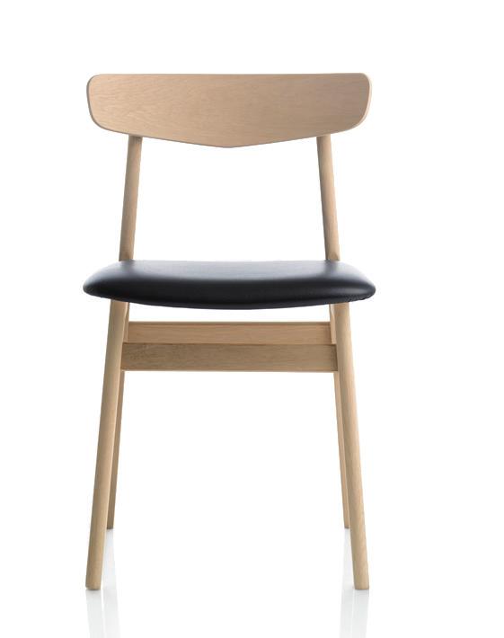 MOSBØL 79 47 48 The Mosbøl chair is designed by Findahl.